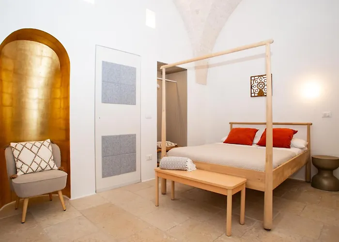 Apartment 3 Seasons - The Fab *