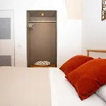 3 Seasons - The Fab * Ostuni