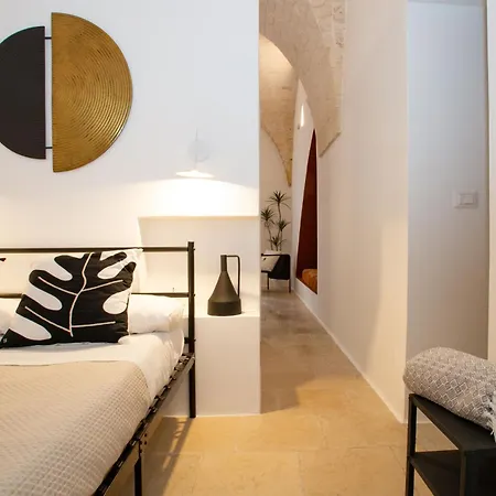 3 Seasons - The Fab Ostuni